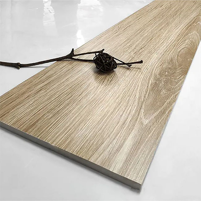 공간을 하기 위한 슬립 방지성 굴곡 표면 오크 모조 목조 기와 150*900mm