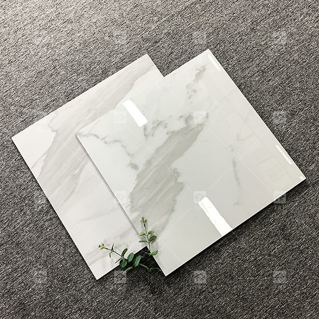 600x600mm 높은 반짝이는 닦은 유리 타일 바닥 표준 흰 대리석 포르셀린 타일