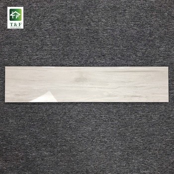 광택성 표면 목제 자기 바닥 타일 10 밀리미터 두께 야외 장식